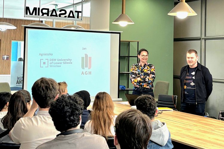 AGH ve Lower Silesia Üniversitelerinden Akademisyenler, Sanat ve Tasarım Fakültesi'ni Ziyaret Etti